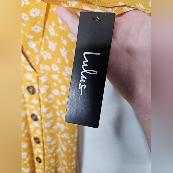 NWT Lulu's After-Bloom Delight Golden Yellow Ditsy Floral Print Midi Dress XS - Picture 10 of 16